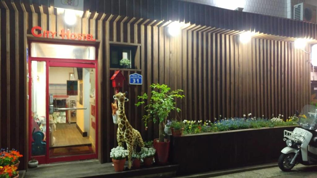 Naru Hostel Korea Сеул Экстерьер фото