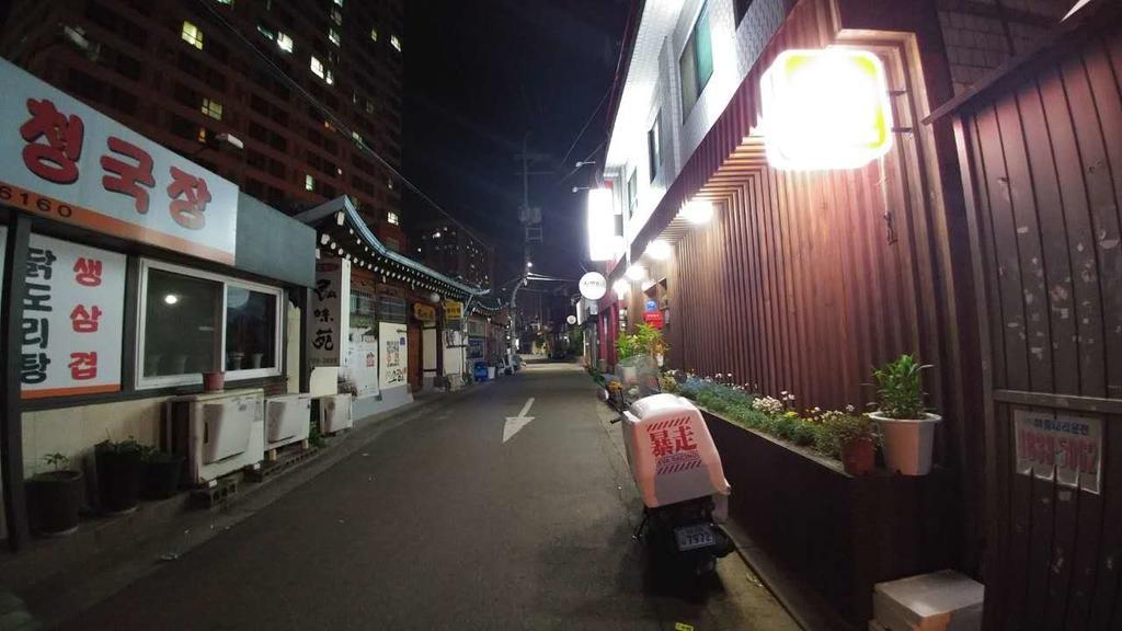 Naru Hostel Korea Сеул Экстерьер фото