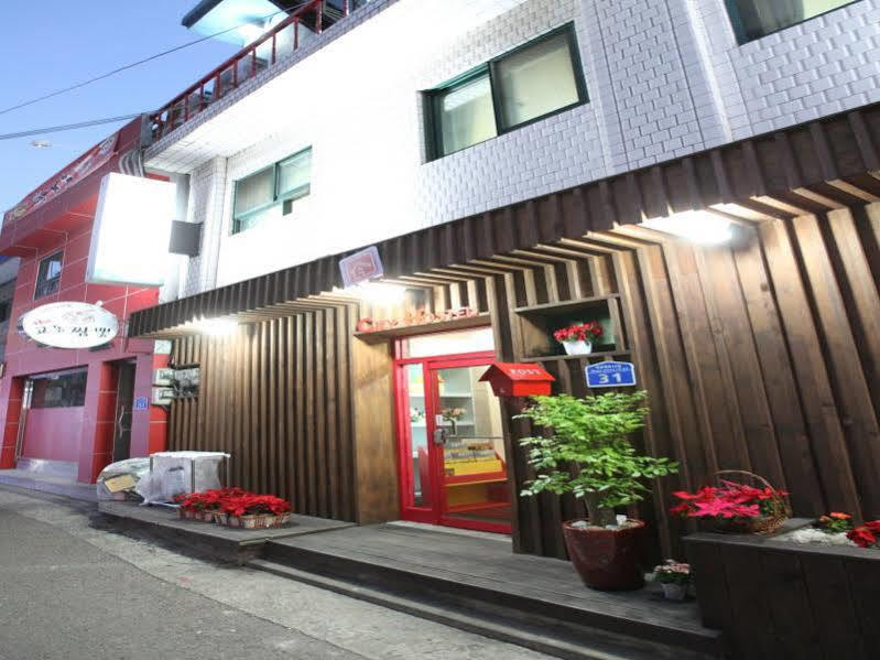 Naru Hostel Korea Сеул Экстерьер фото